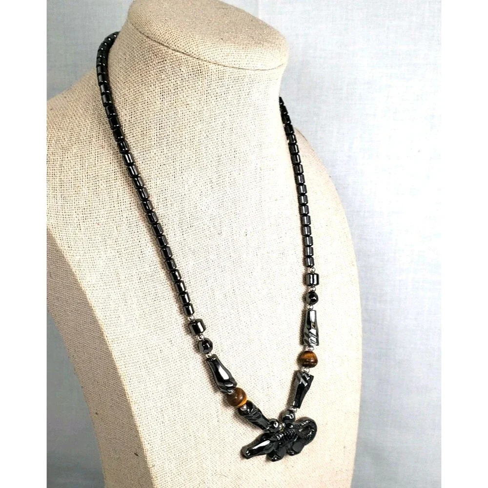 Carved Hematite & Tigers Eye Gator Pendant 17
